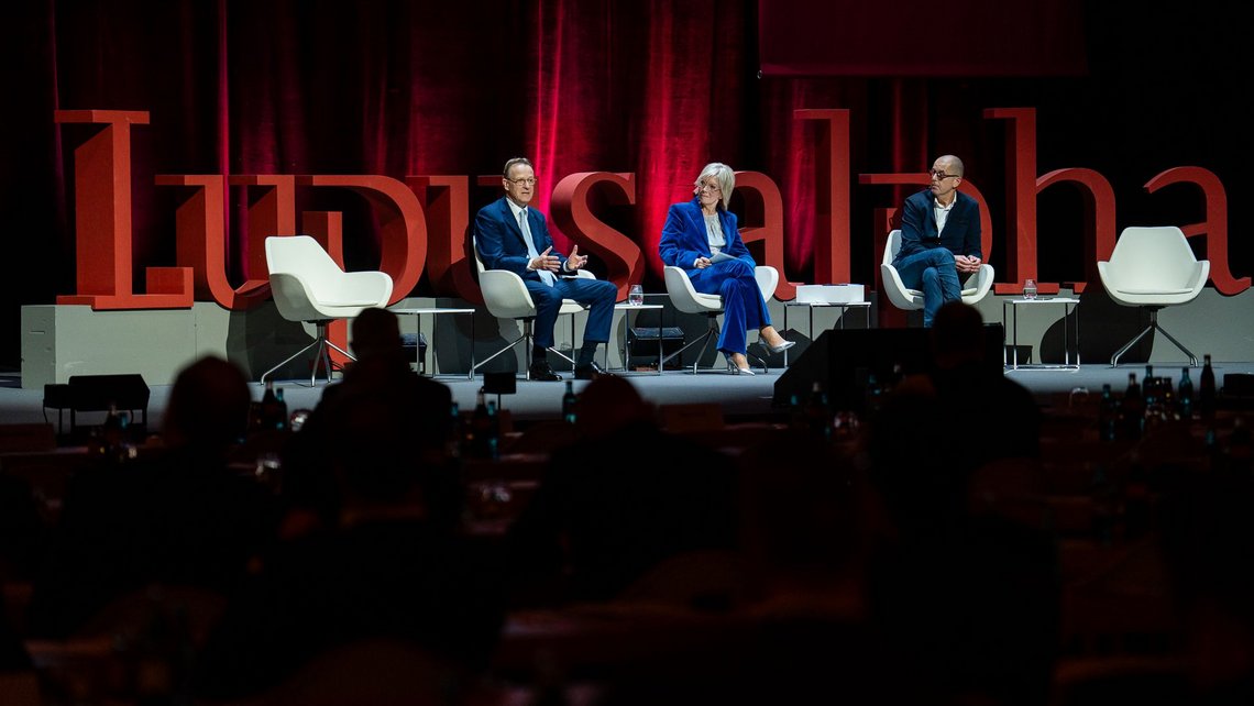 [Translate to English:] 